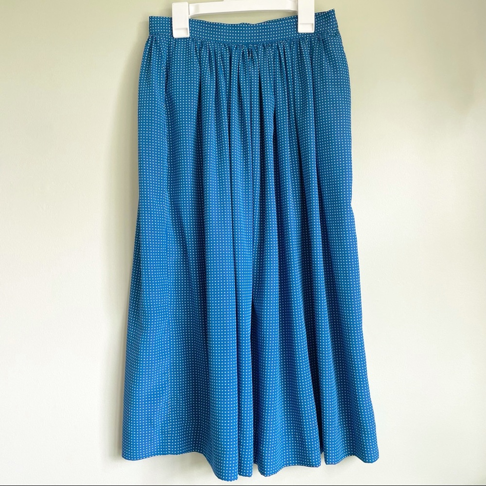 vintage blue polka dot skirt